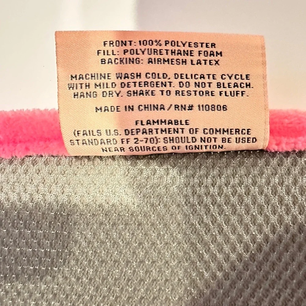 Juicy Couture Bath Rug Women 20x30 Azalea Pink New Crown Memory Foam Mat